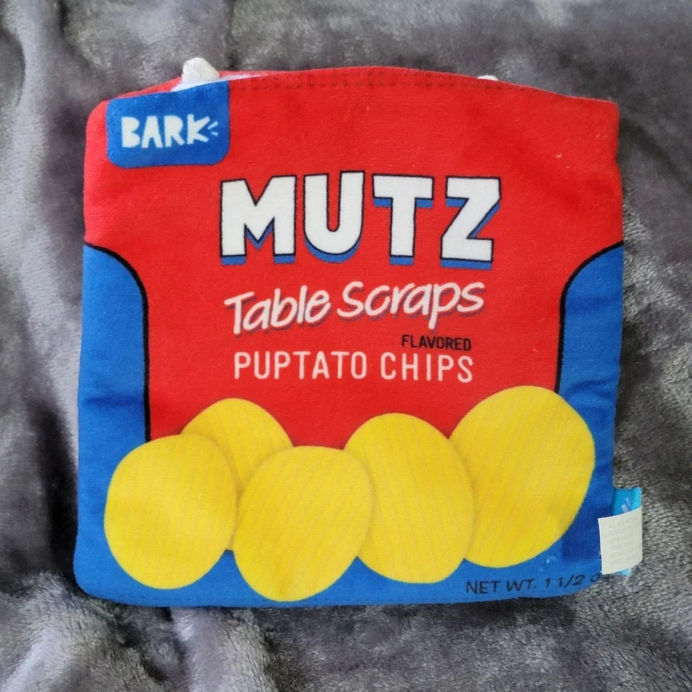 Bark Mutz Puptato Chips Dog Toy OS Red Blue Excellent Crinkle Hide-A-Treat Plush